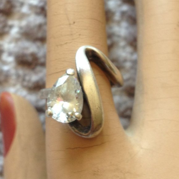 Pear Cut CZ 925 Silver Ring - Picture 3 of 12